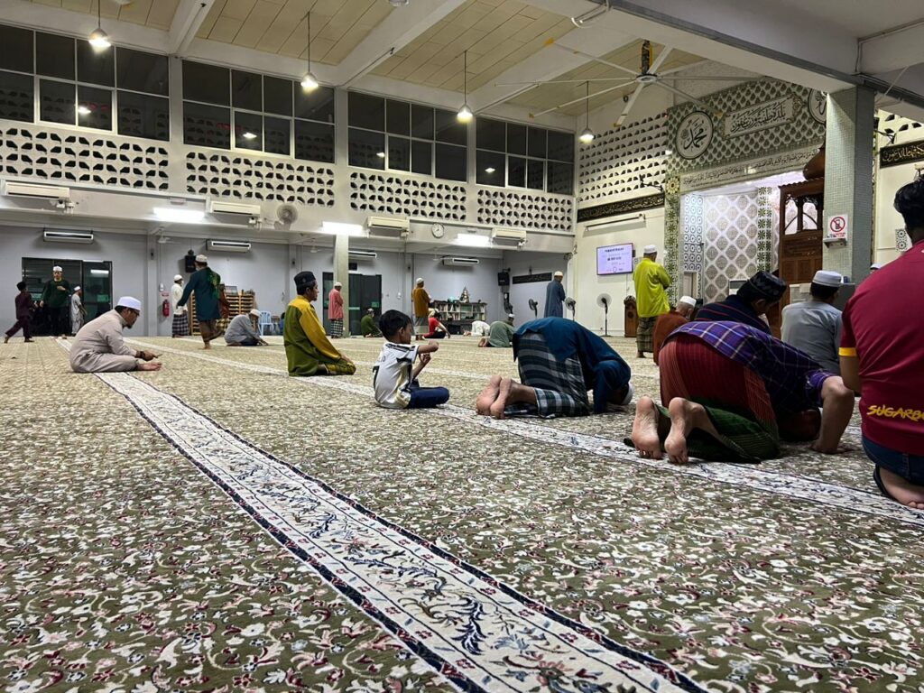 Majlis Berbuka Puasa ADIL bersama anak-anak yatim Kariah Masjid  Nurul Amin Kampung Delek. (10)